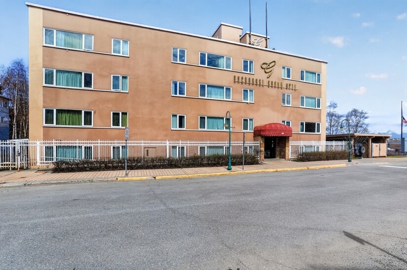 Anchorage Grand Apartments