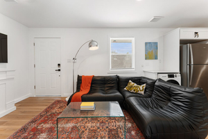 Stylish Cullen Premier 2BR Residence