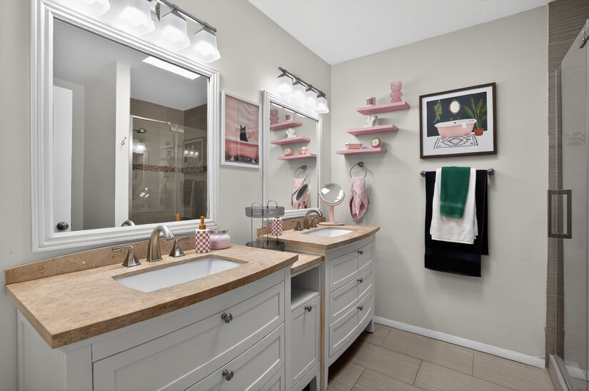 Furnished 2 bedroom