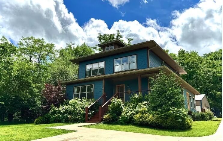 Vantrease Residence and Retreat