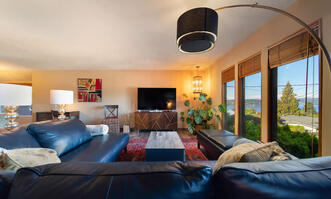 spacious living room