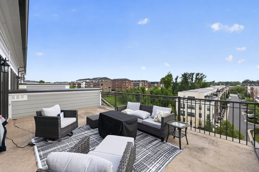 Rooftop 4th Floor