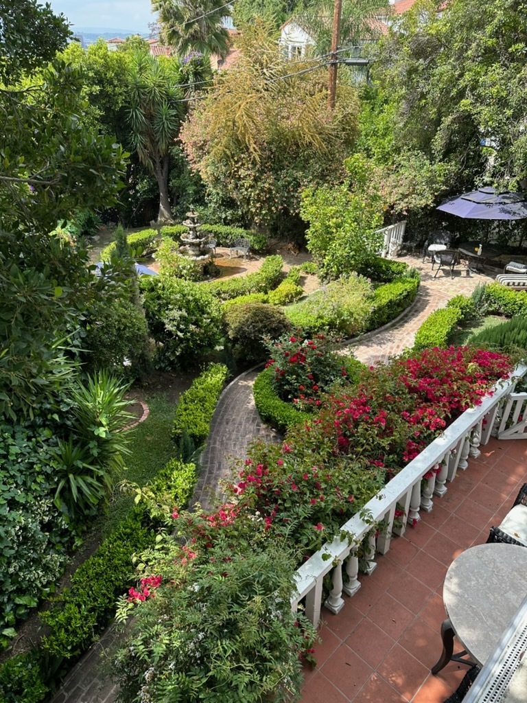 Guest House in West Hollywood Hills CA