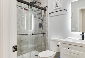Premium 4BR Furnish Corporate Home  