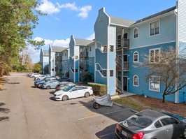 Bright Clean Modern 2BR UNCW Beach