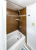 Full Sized Tub and Shower