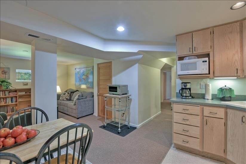 Kitchen includes Beville oven for roasting, b