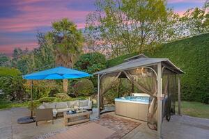 Vancouver Premier Modern Luxury Home