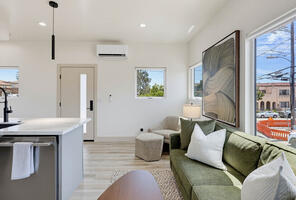 Mission Hills Retreat Upper
