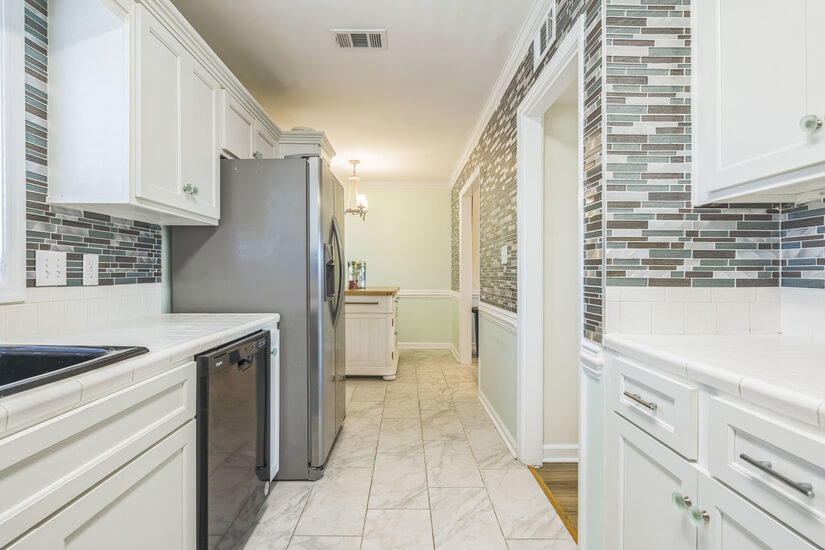 Kickback and Enjoy the Savannah River