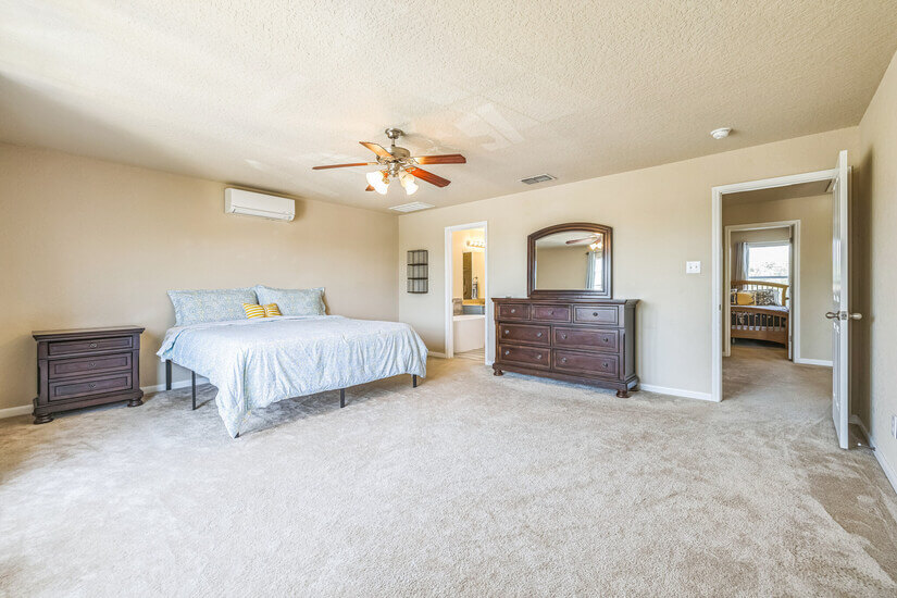 Culdesac Corner House