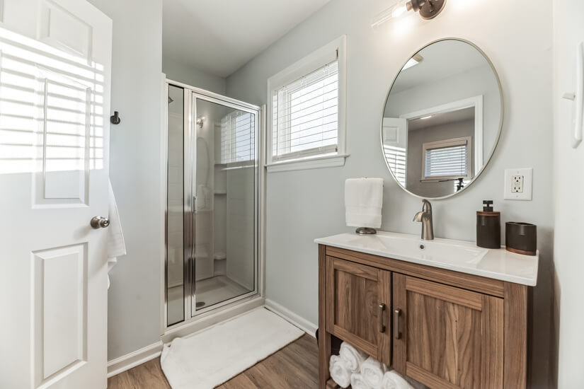  Beautiful Furnished Home In Charleston