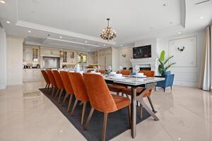 Vancouver Executive Luxury Home w/ View