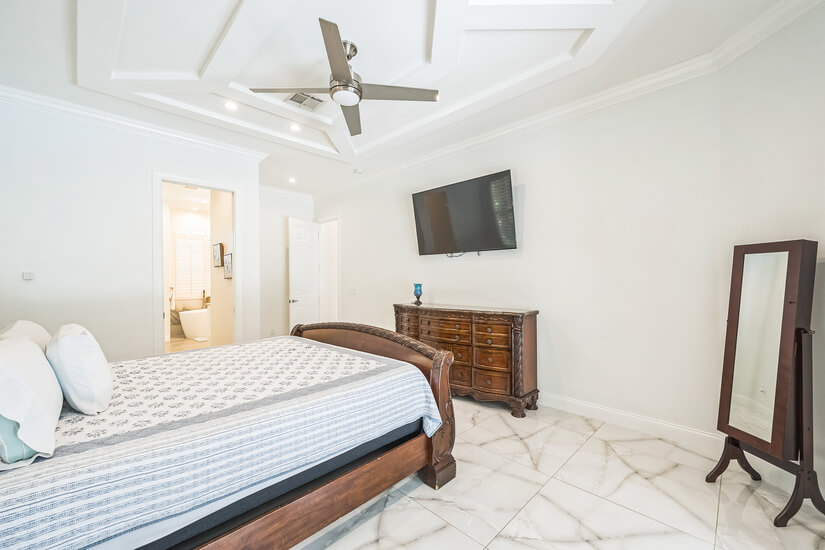 Beautiful Naples 4 Bedroom