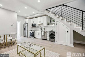 Furnished 3BR Condo, Rooftop Terrace