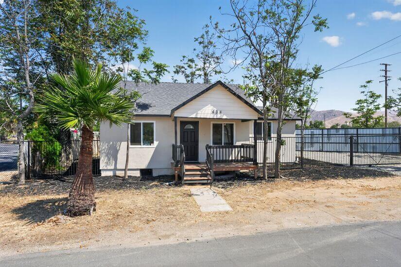 Furnished House Near Down Town Riverside