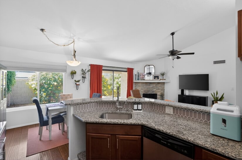 Furnished 2 bedroom