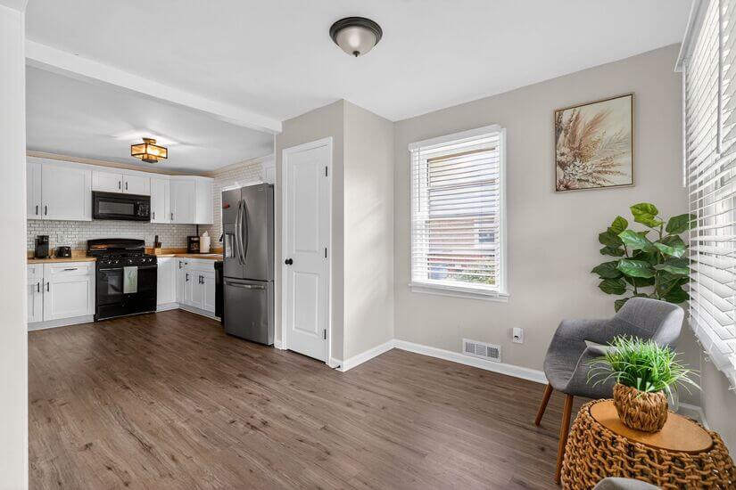 Renovated Quiet Safe Near Everything 