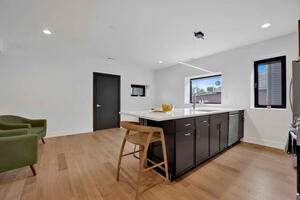 Boutique 3 Bed 2 Bath