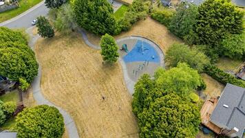 Family and Pet Friendly Federal Way Home