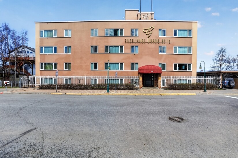 Anchorage Grand Apartments