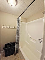 Cozy 3 Bedroom House with in Crandall