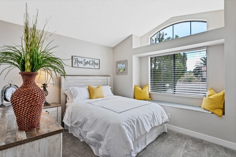 Guest Bedroom Queen Bed