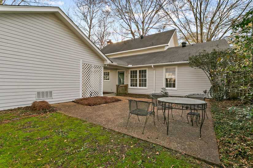 Newly Renovated in Great Neighborhood