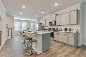 Breakfast Area - 1st Angle