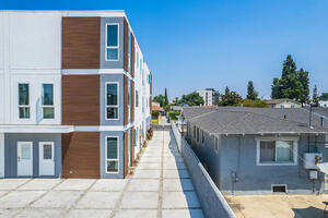 4 Private Suites Near USC Safe Parking