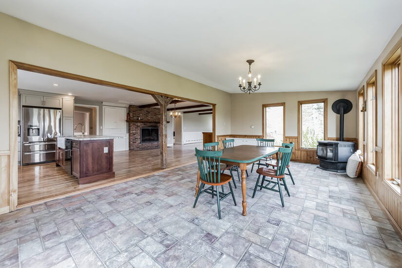 Unfurnished Rental Home in Deerfield NH