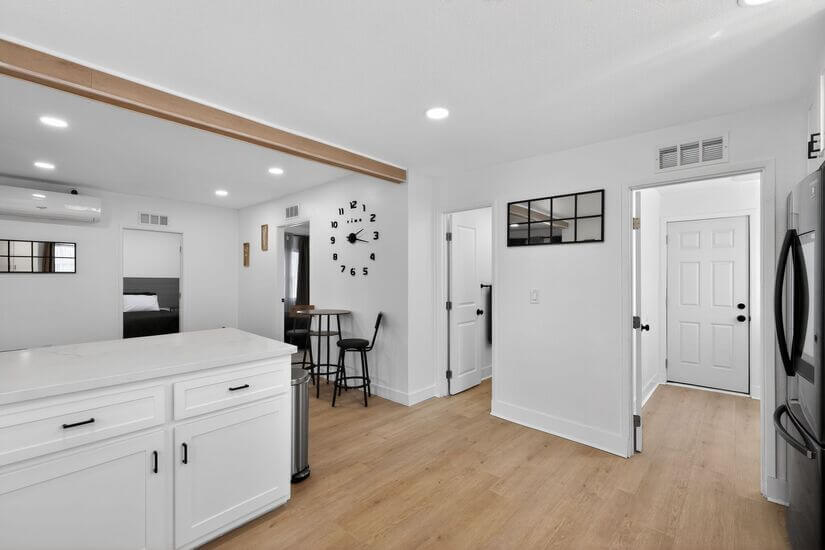 Furnished House Near Down Town Riverside