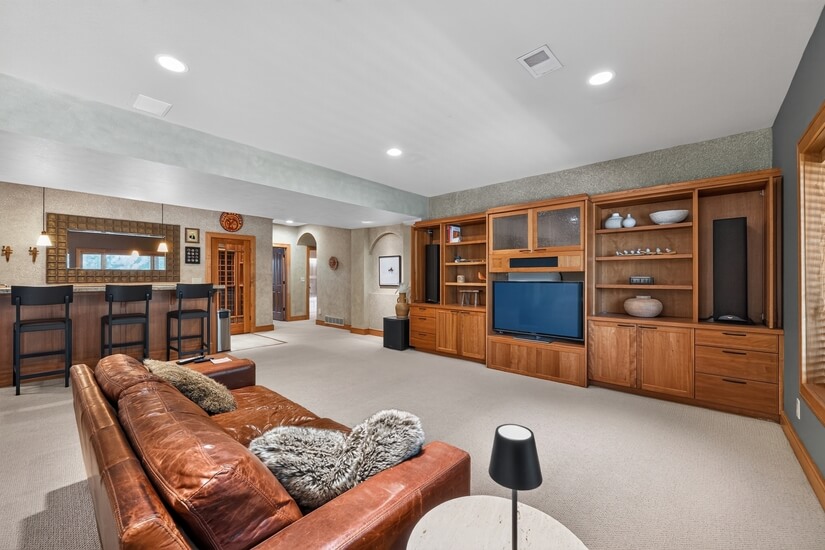 Furnished Luxury Corporate Rental Home 