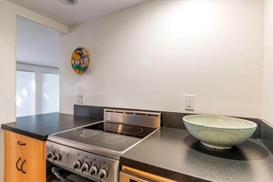 Single Family Home in North Beach