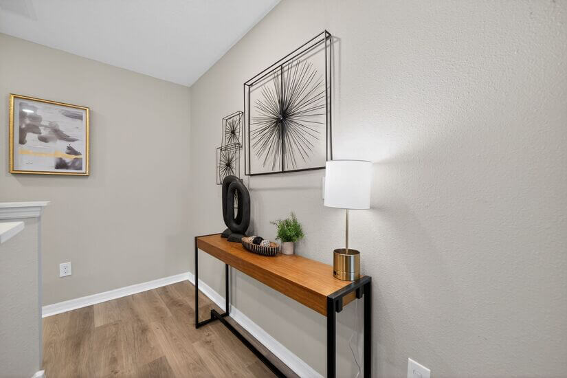 AMAZING 4BD 3 and Half Bath Townhouse
