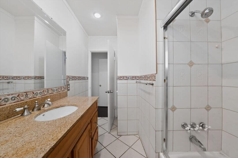 Furnished 4 BR with Pool West Covina