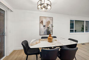 Luxury 6BR Home in Downtown Lynnwood