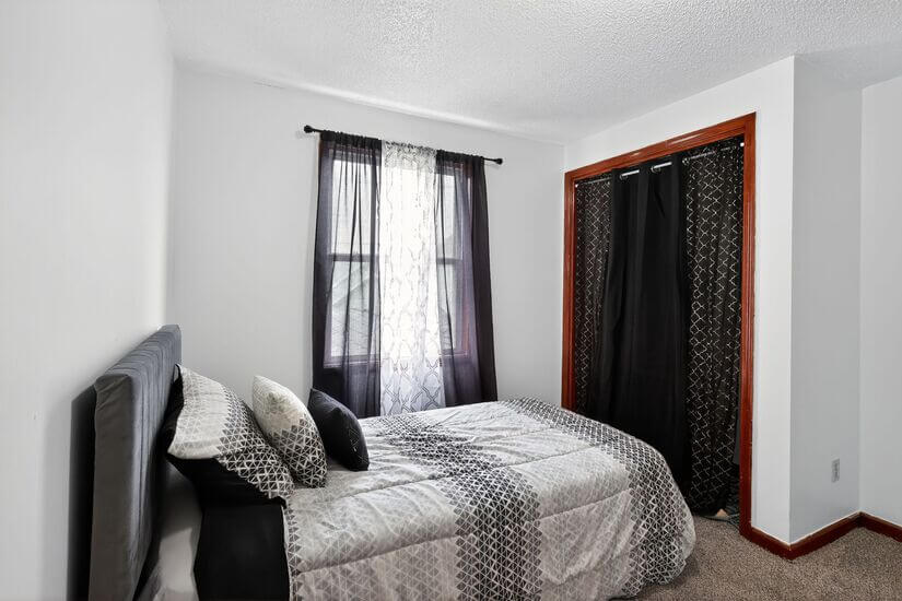 3rd bedroom on 2nd floor twin bed