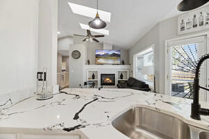 Premium 4BR Furnish Corporate Home  