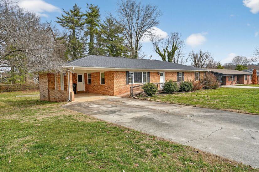 Full Brick Fully Furnished Home