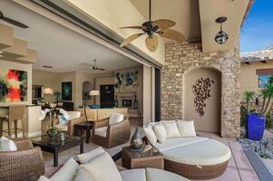 Glass retractable wall