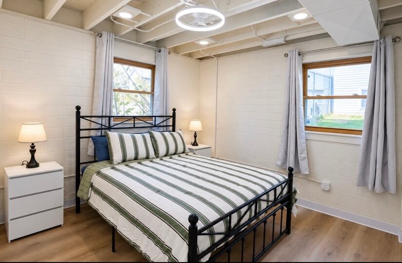 Hobart IN Furnished House
