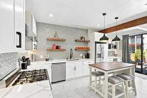 Remodeled Lake Merritt Victorian Retreat