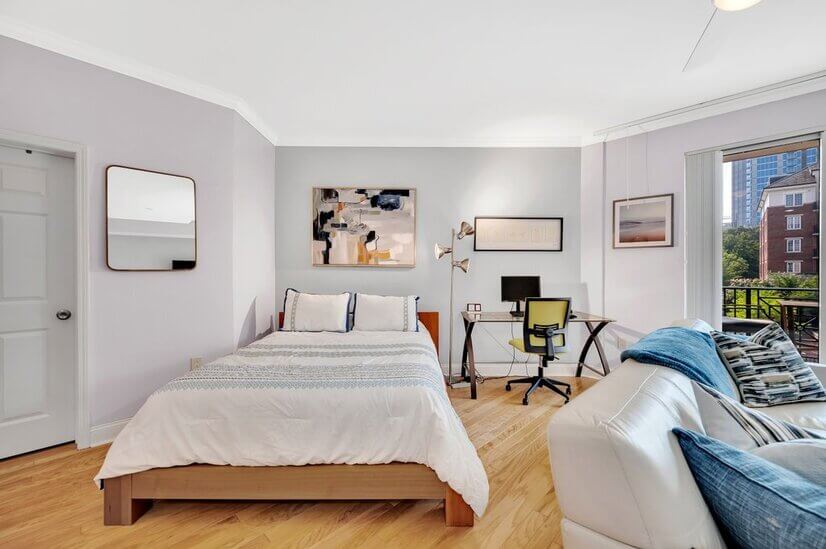 Beautifully Upscale Studio in Charlotte 