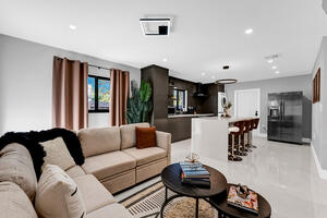 Design District Turnkey Private Patio