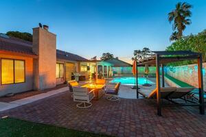 4 Bed 2 Bath with Pool and Laundry