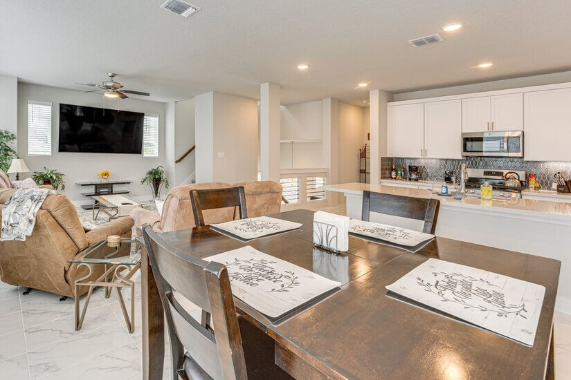 Furnished Luxury Home in San Antonio