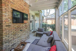 Screened in patio