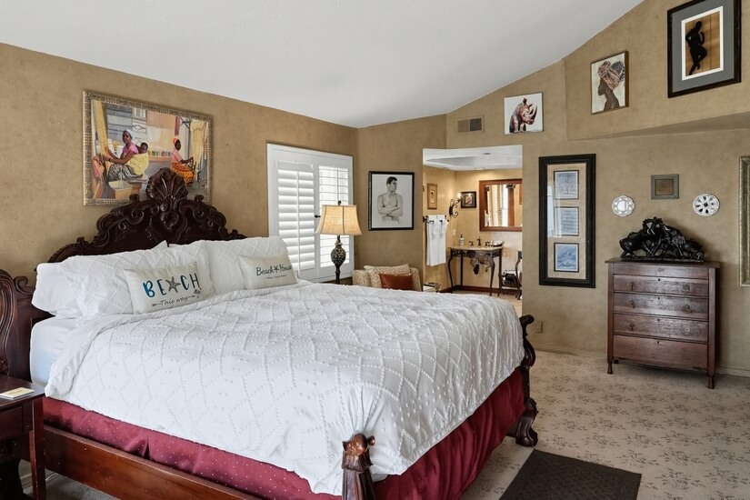 Master Bedroom ~ King Bed