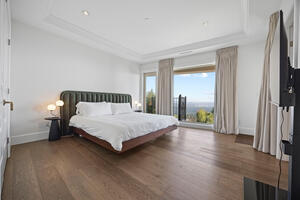 Vancouver Executive Luxury Home w/ View